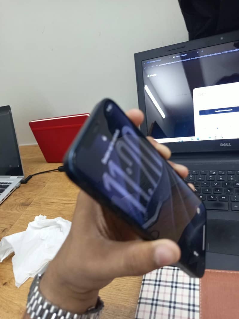 APPLE IPHONE 12 3
