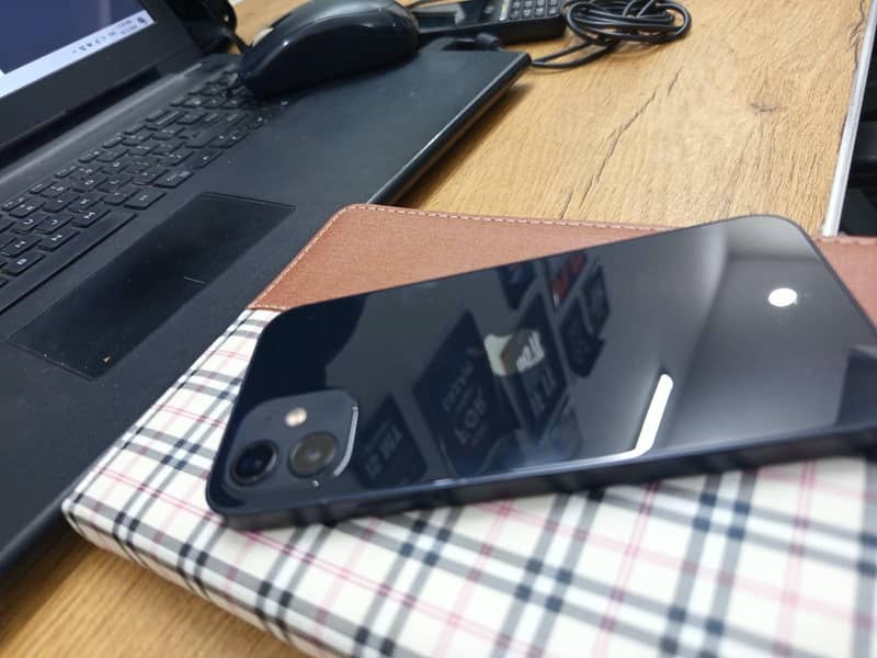APPLE IPHONE 12 4