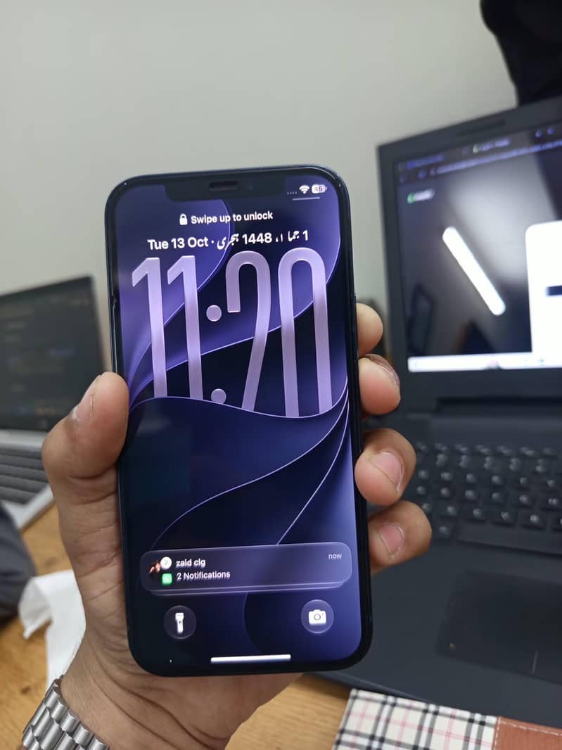 APPLE IPHONE 12 7