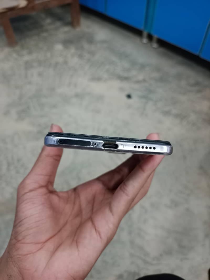 Vivo V21 2