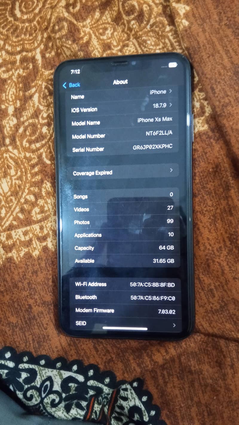 Apple iPhone XS Max 1