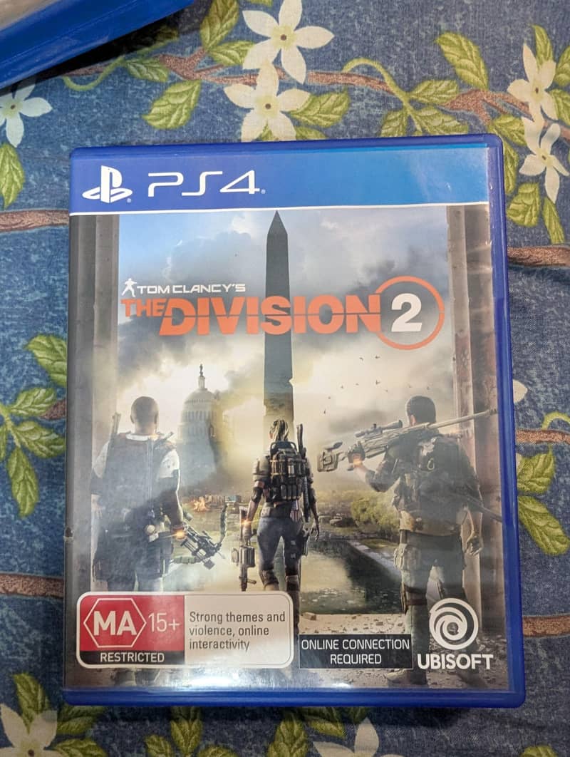 PS4 Game Bundle (4 Discs) 1