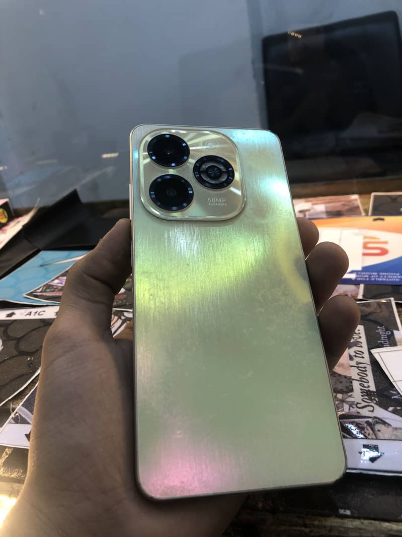 Infinix Smart 8 Plus 1