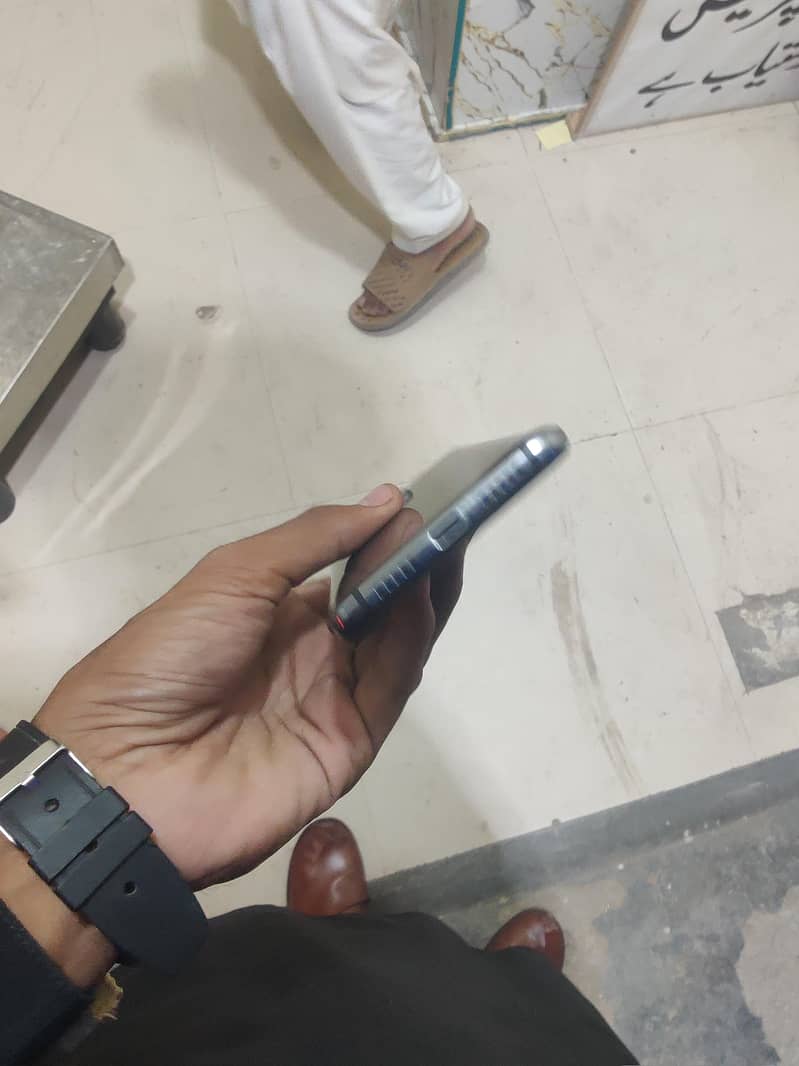 One Plus 7 6