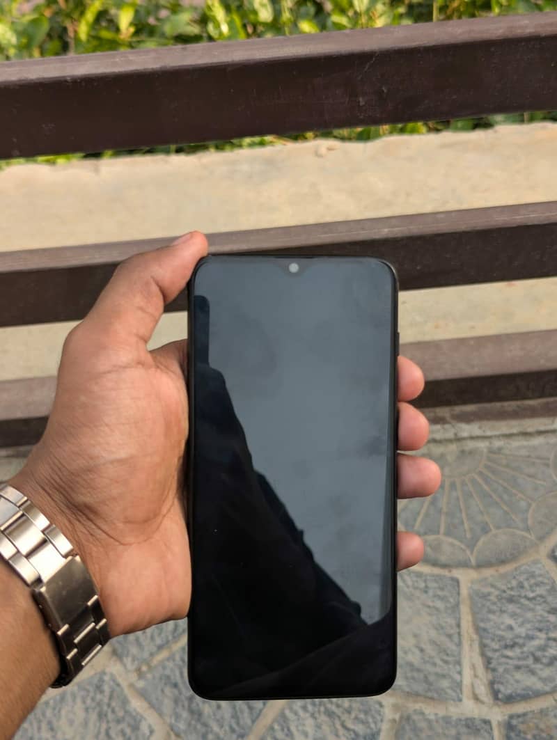 One Plus 6T 3