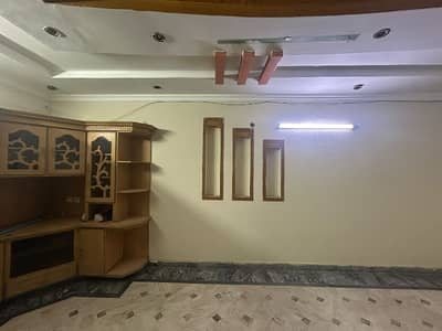 7.5 MARLA FULL HOUSE AVAILABLE FOR RENT IN JOHER TOWN LAHORE. .