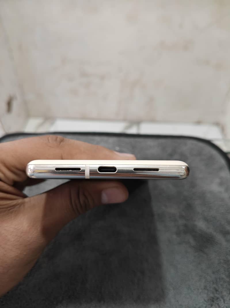 Google pixel 6 pro 2