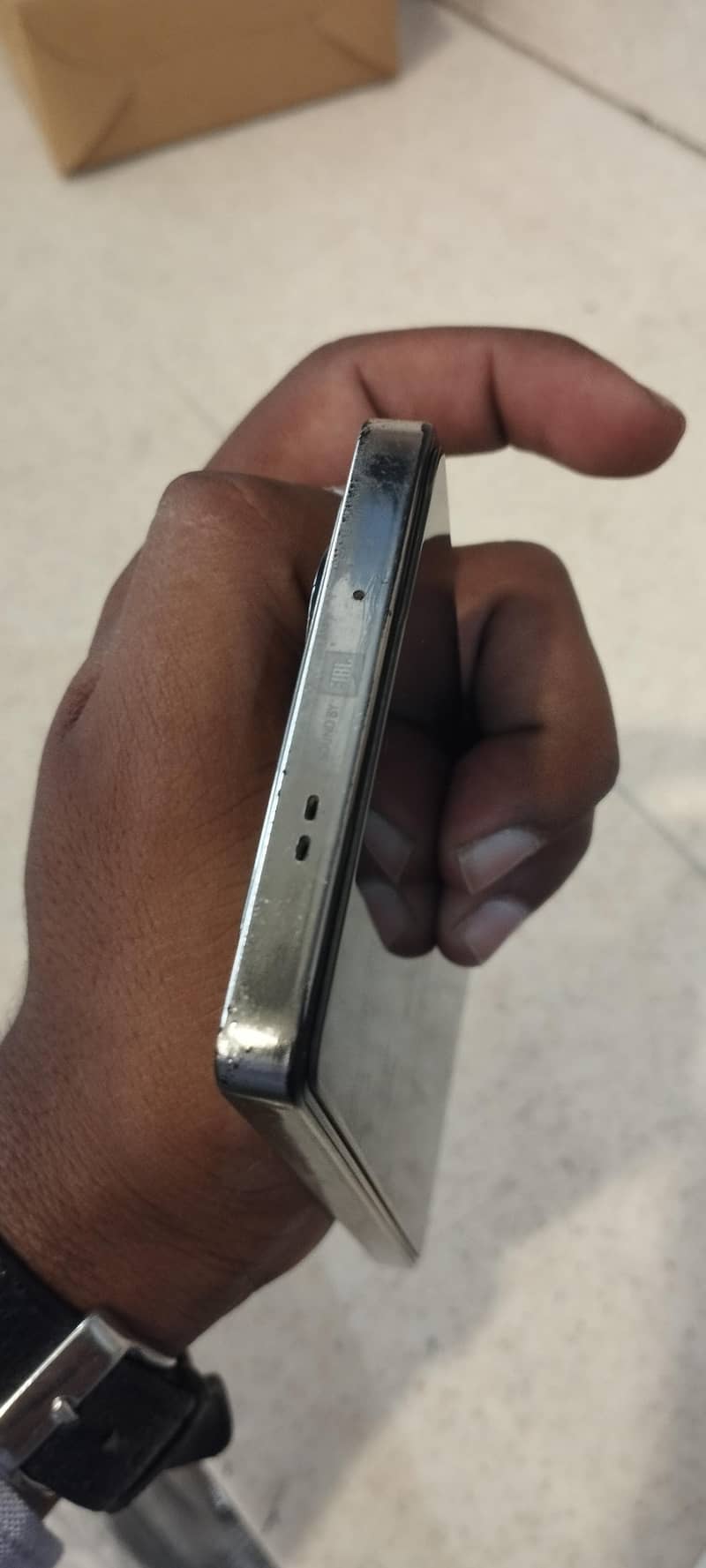 Infinix Note 40 5