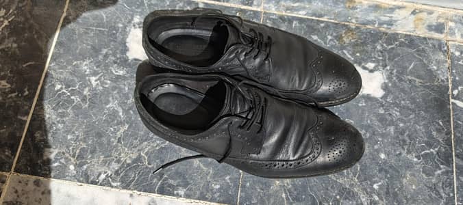Clark Black leather office shoes