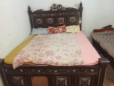 doublebed for sale 03120608895