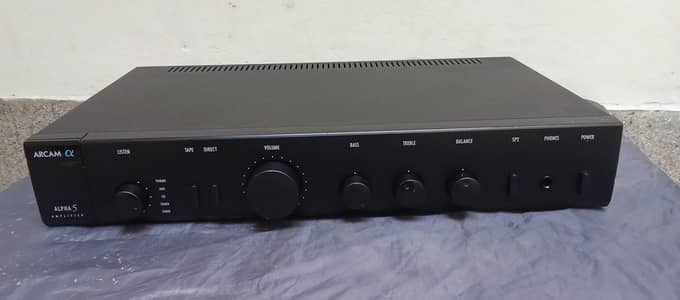 Arcam alpha 5 stereo amplifier