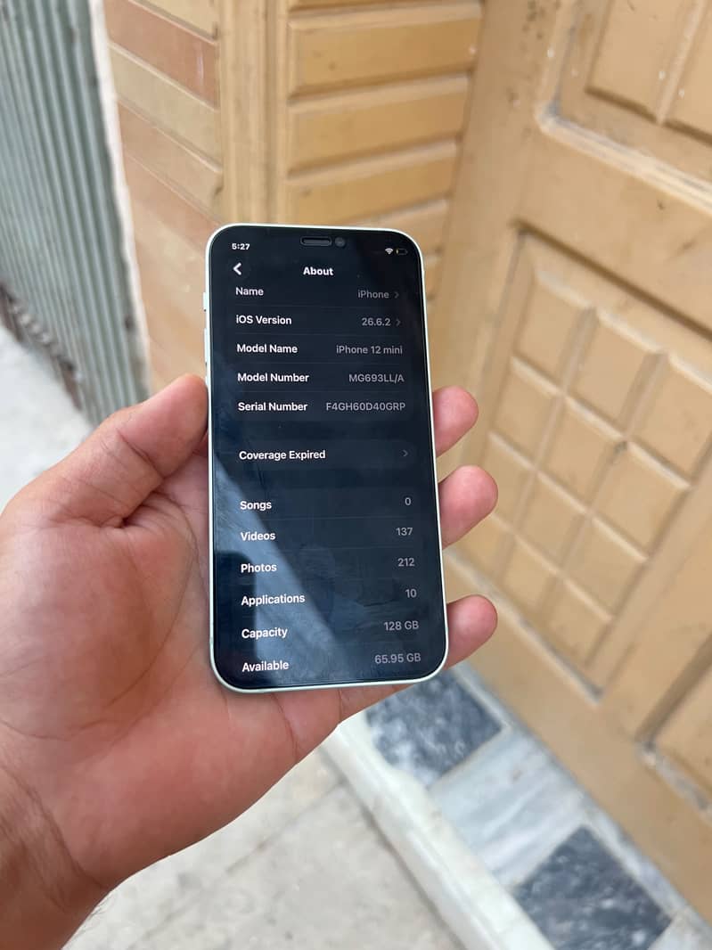 Apple iPhone 12 mini 1