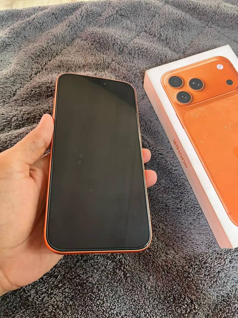 Apple iPhone 17 Pro 1