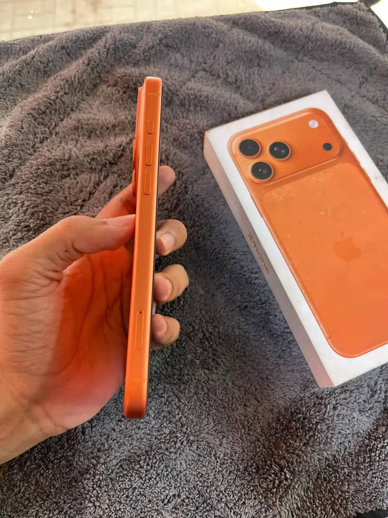 Apple iPhone 17 Pro 3
