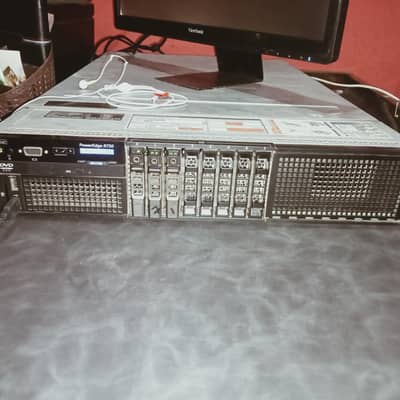 Dell PowerEdge R730 – Dual Xeon 32 Core / 64 Thread Enterprise Server