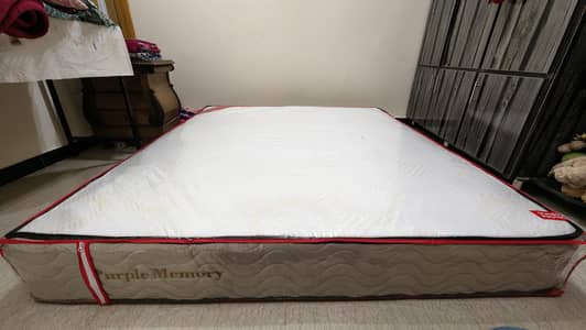 Purple Memory Luxury Pocketed Spring Mattress Only 20 Days Used