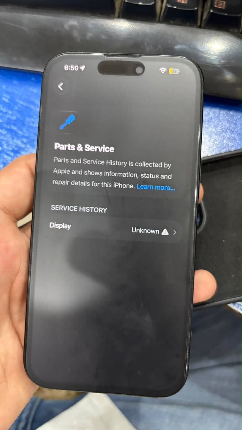 Apple iPhone 15 4