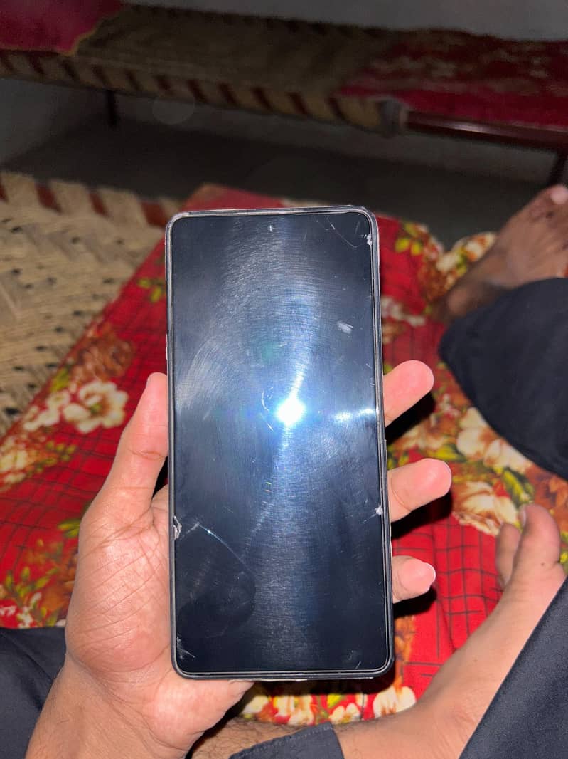 Tecno CAMON 20 0