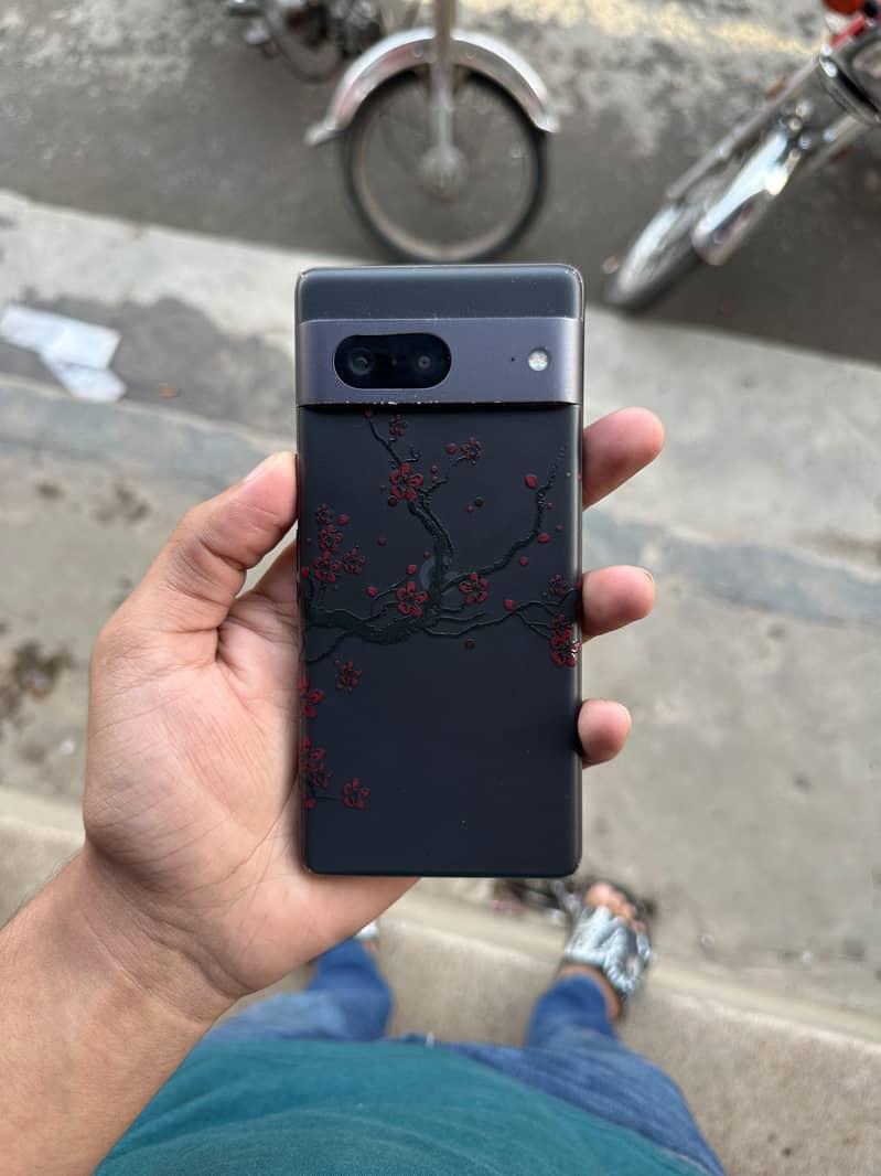 Google Pixel 7 5