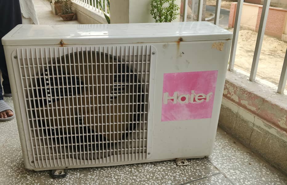 Haier 1.5 Ton Split AC 1