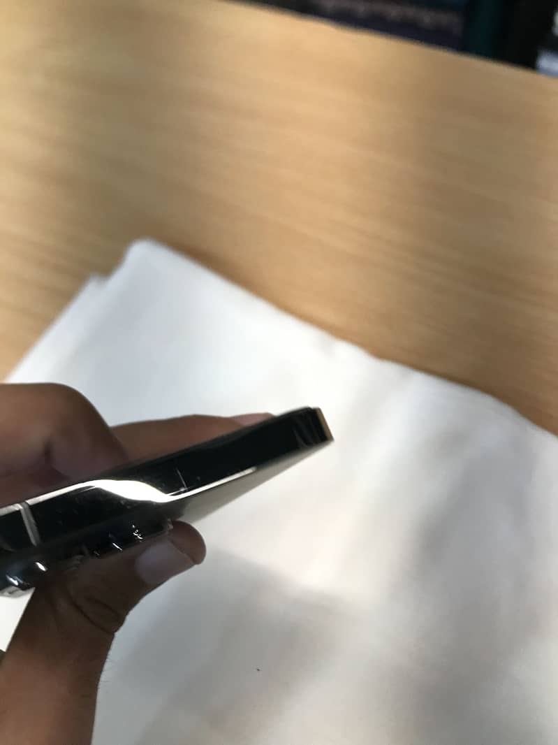 Apple iPhone 13 Pro 5