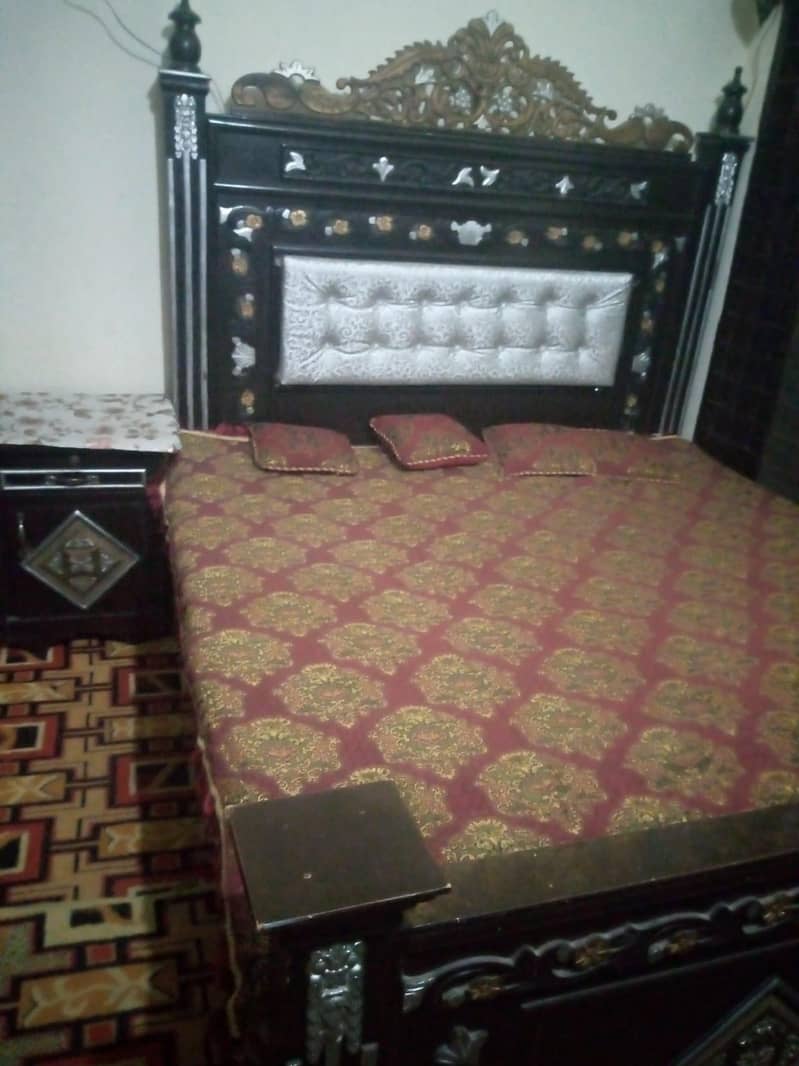 Bed side table and dressing 1