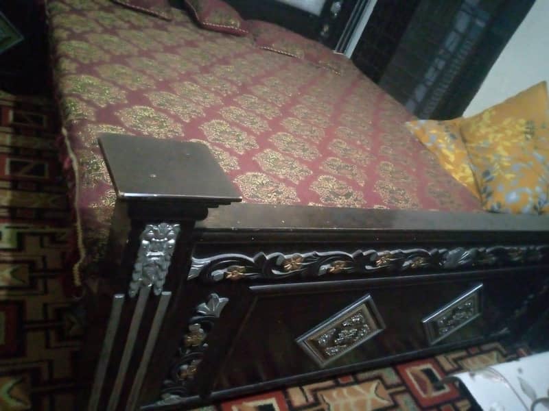 Bed side table and dressing 2