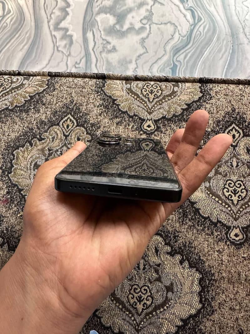 Xiaomi Redmi Note 13 Pro 1