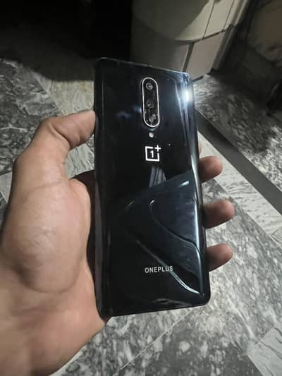 One Plus 8(03707253558)