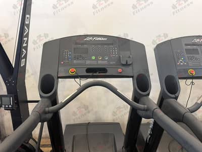 Life Fitness Integrity Series Treadmill || Integrity Series Treadmill