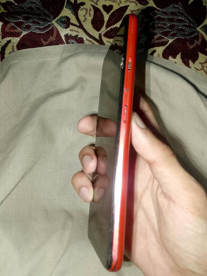 Realme C12 3