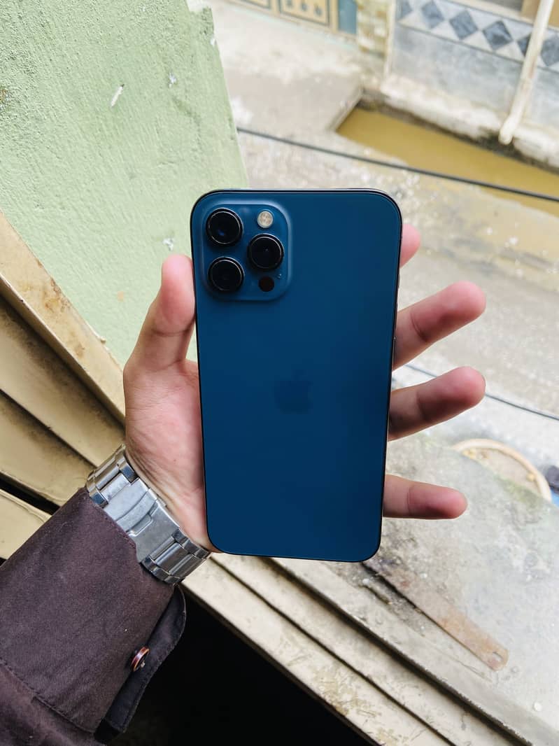 Apple iPhone 12 Pro Max 5