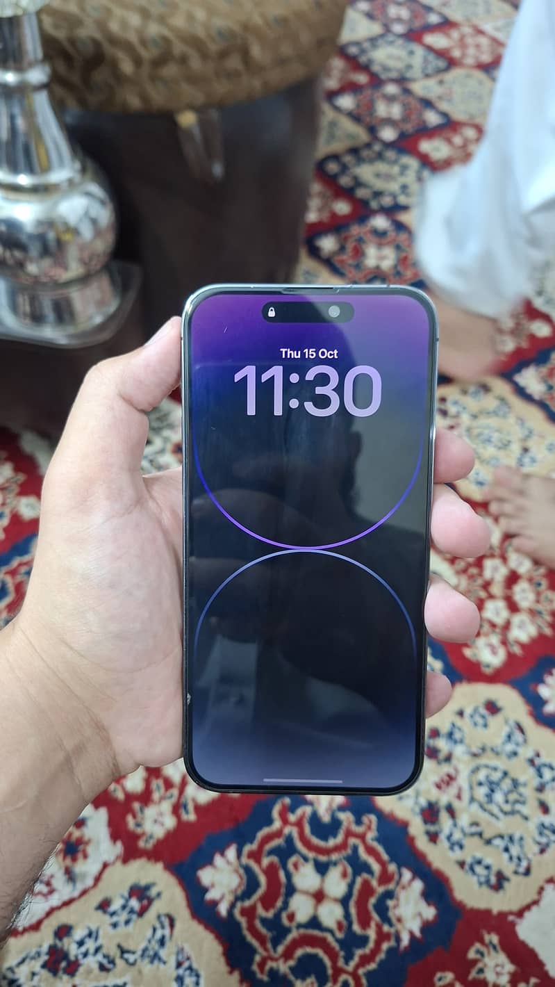 Apple iPhone 14 Pro Max 4