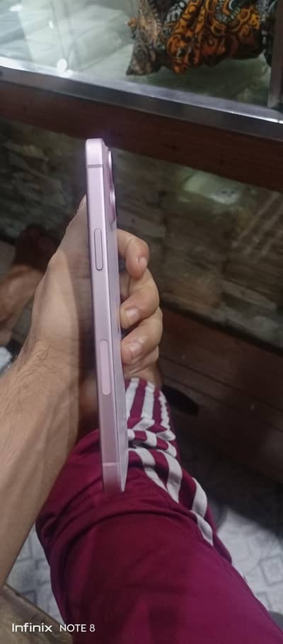 Apple iPhone 15 plus