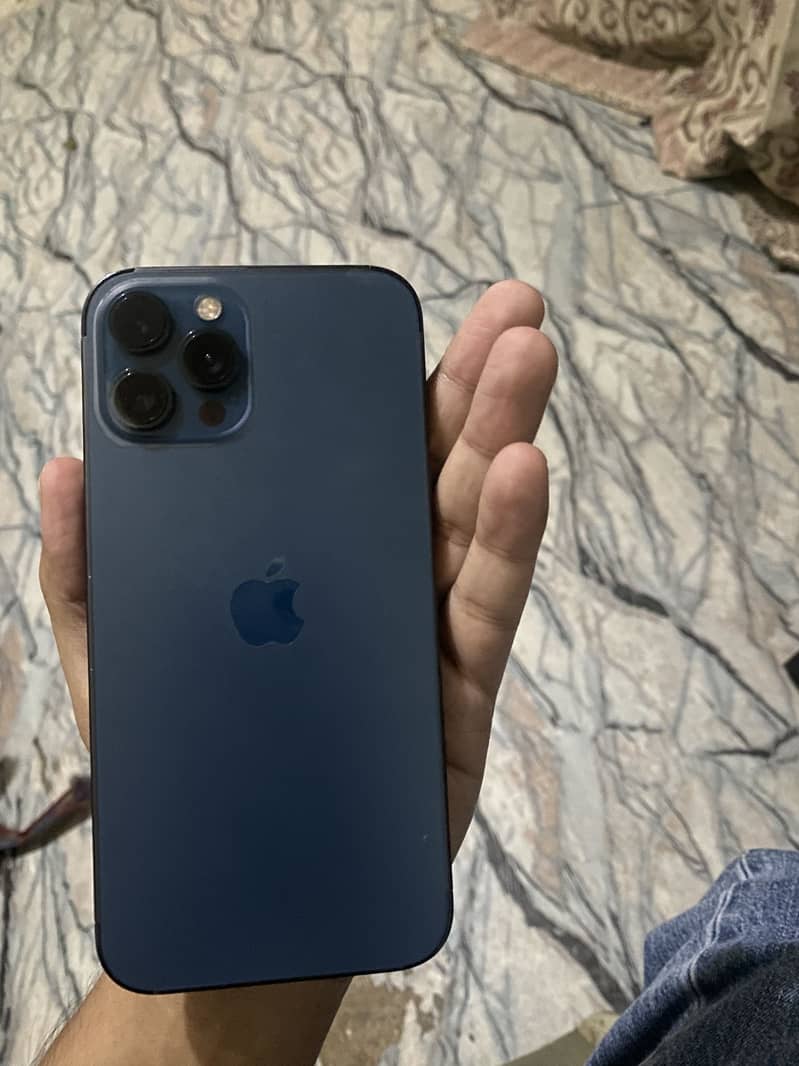 Apple iPhone 12 Pro Max 3