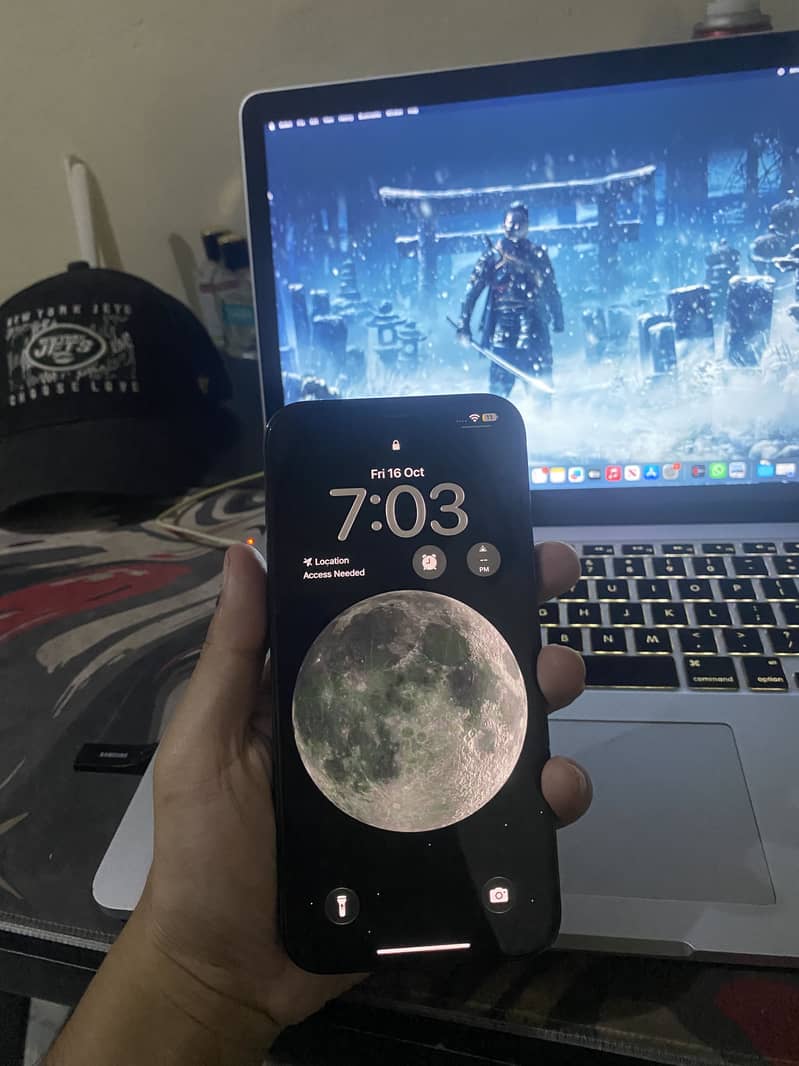 Apple iPhone 12 Pro Max 4