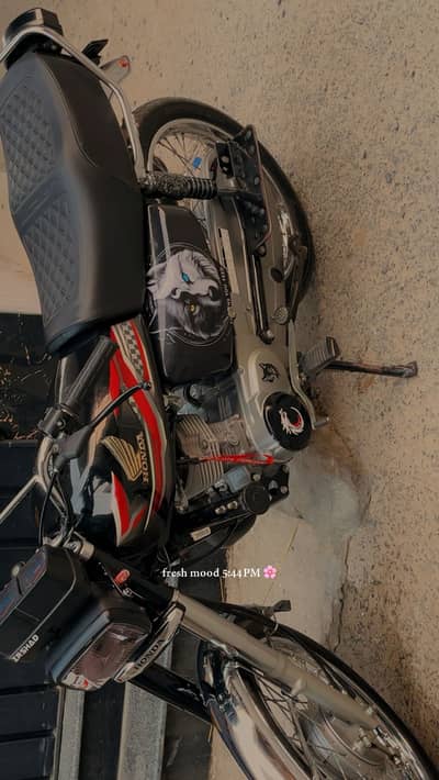 2024 model ha 10 by 10 condition open latter ha all ok
