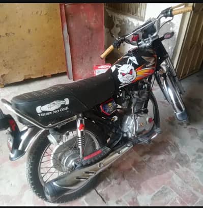 Honda 125 model 2021 all documents clear good engine tyre new