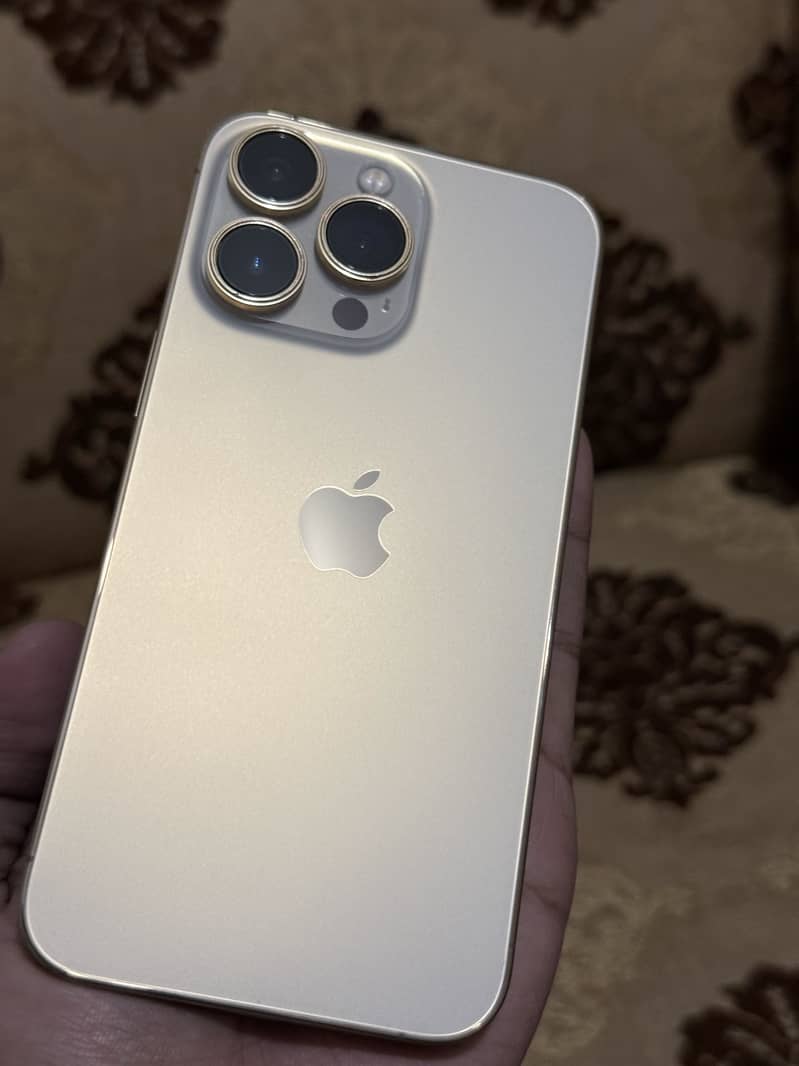 Apple iPhone 13 Pro 9