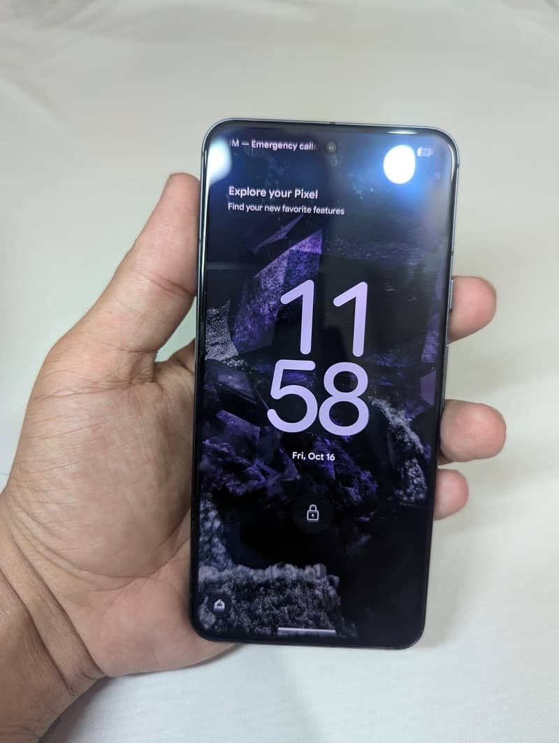 Google Pixel 8 3