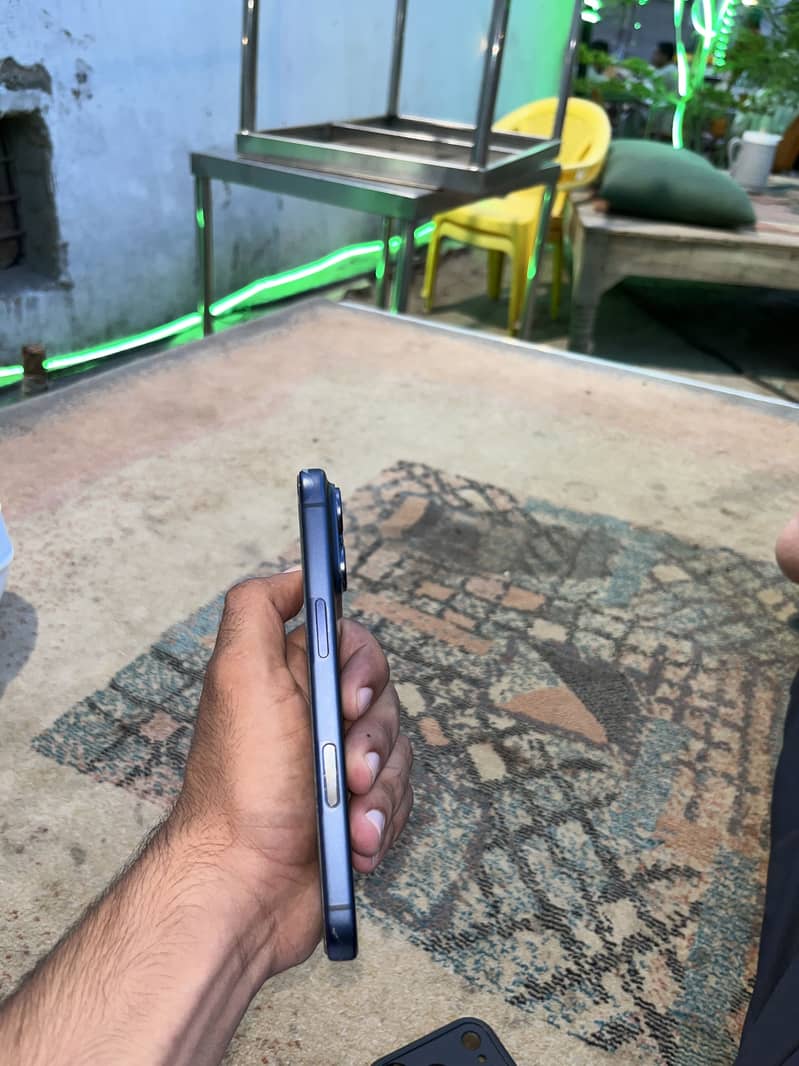 Apple iPhone 17 Pro 6