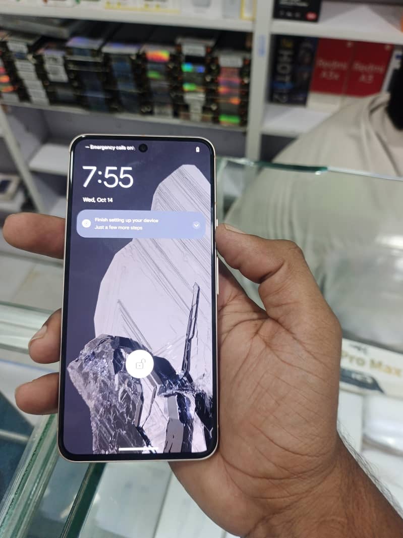 Google Pixel 8 0