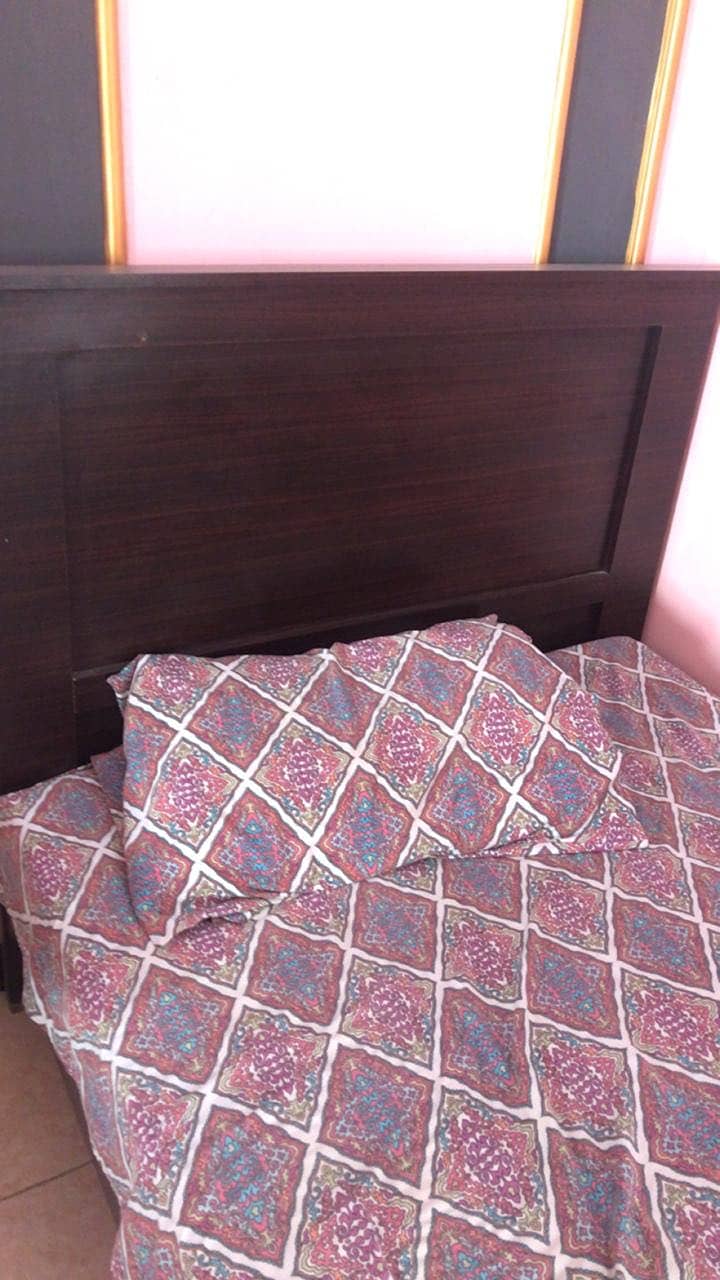 Bedroom set 0