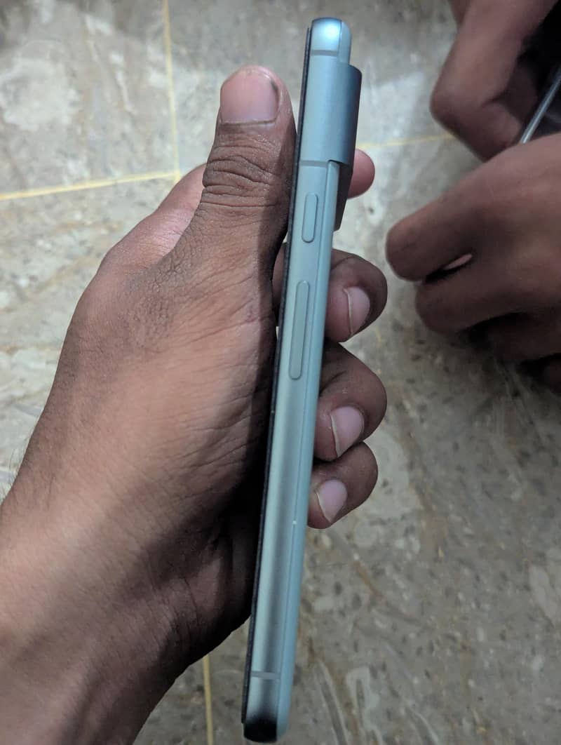 Google Pixel 8 1
