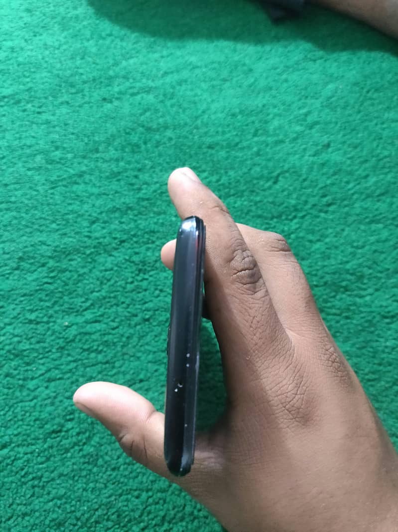 One Plus 6T 3