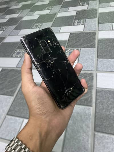 Samsung Mobile S9