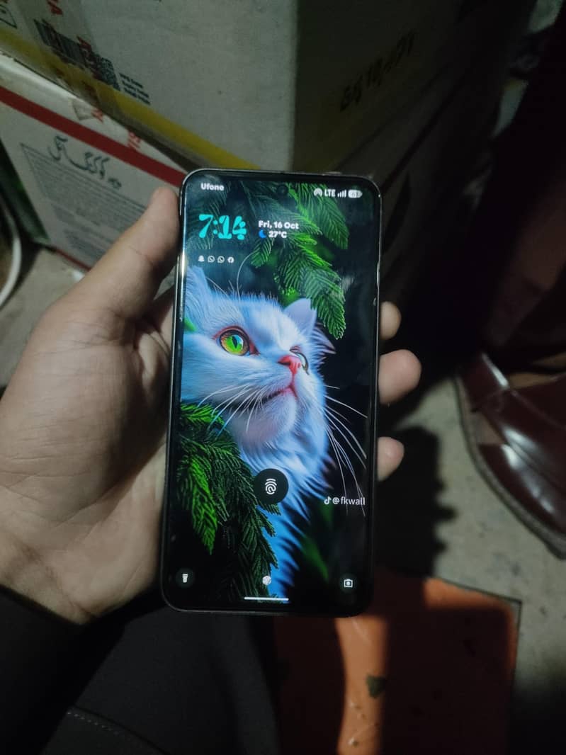 Google Pixel 8 3