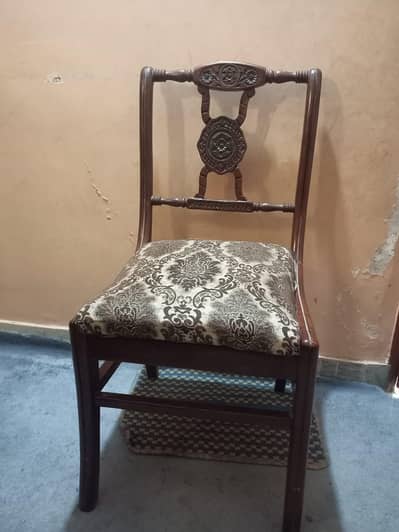 Glass Top Dining Table with 6chairs /Pure Sheesham wood