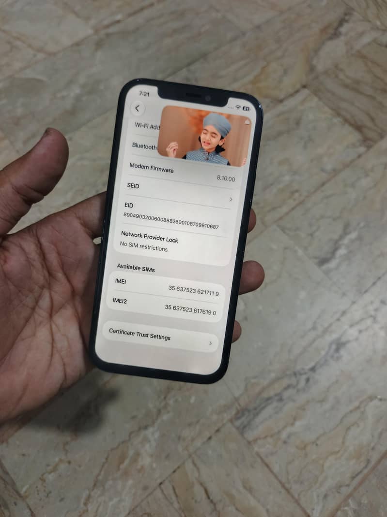 Apple iPhone 12 3