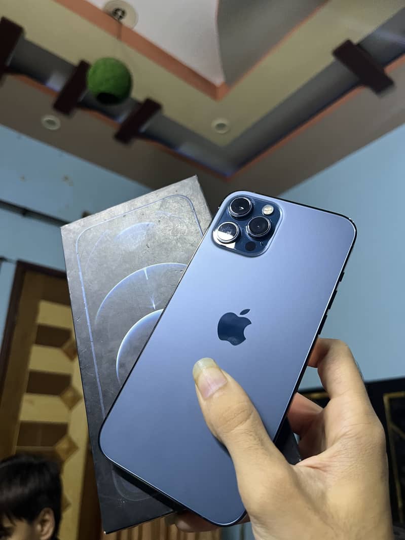 Apple iPhone 12 Pro Max 0
